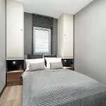 Piekny Widok Na Jezioro I Plaze Parking W Garazu By Renters Lejlighed