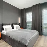 Lejlighed Piekny Widok Na Jezioro I Plaze Parking W Garazu By Renters
