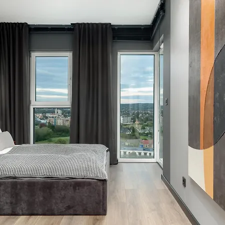 Piekny Widok Na Jezioro I Plaze Parking W Garazu By Renters * Rzeszow