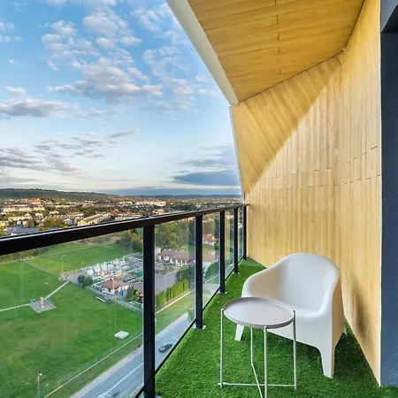 Piekny Widok Na Jezioro I Plaze Parking W Garazu By Renters *