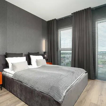 아파트 Piekny Widok Na Jezioro I Plaze Parking W Garazu By Renters