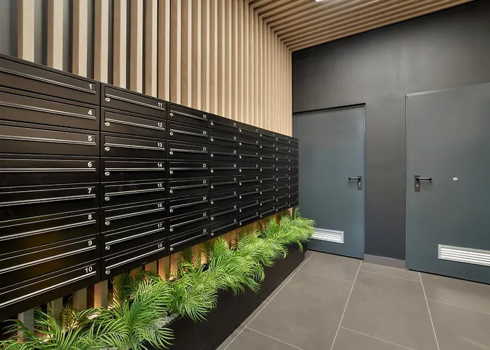 Piekny Widok Na Jezioro I Plaze Parking W Garazu By Renters * Rzeszów